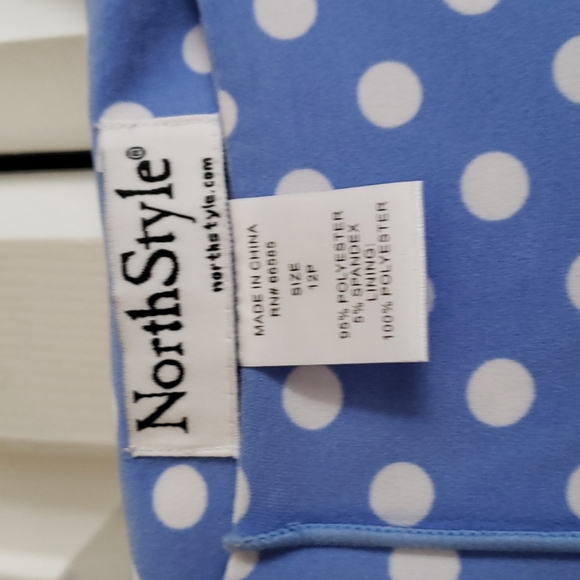 Dress - Picture 5 of 6